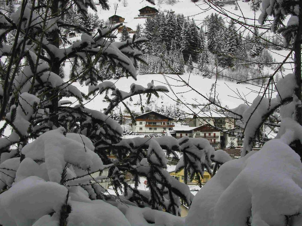 Garni Mezdi 호텔 Santa Cristina Val Gardena 외부 사진